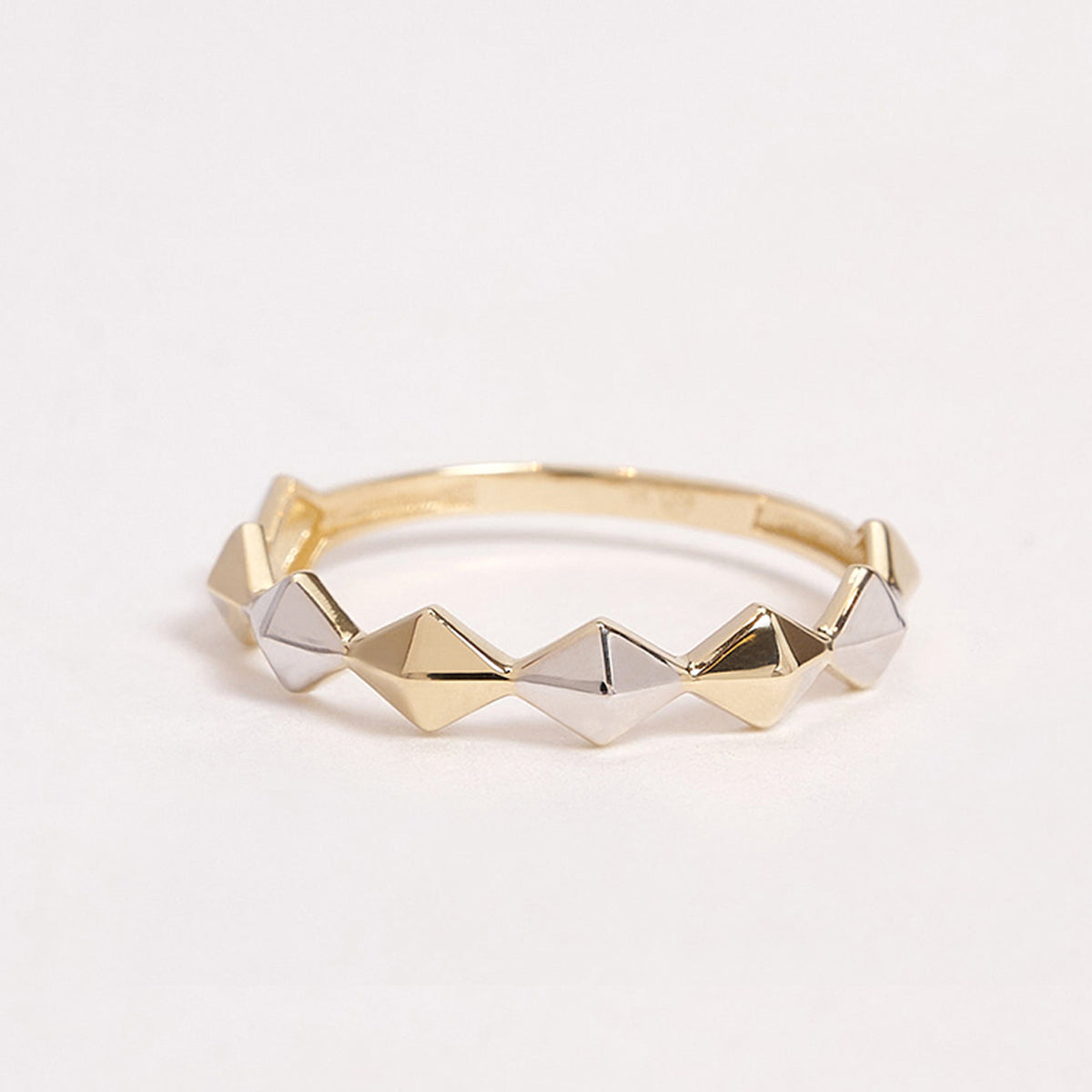 Laken 9ct Yellow Gold Fine Ring