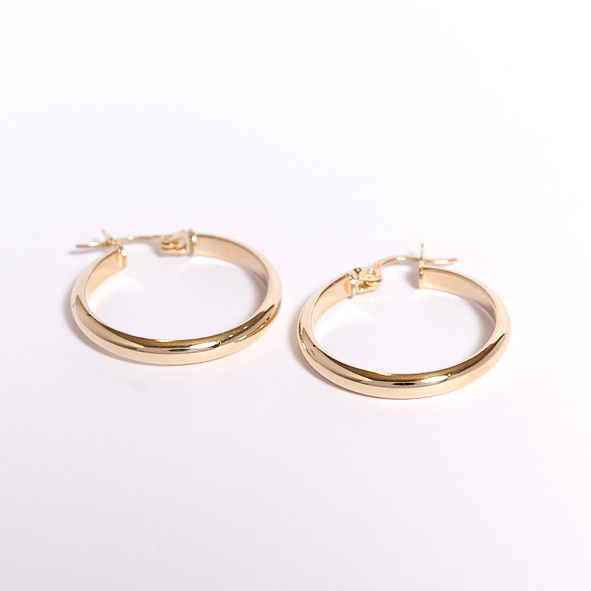 Ara 3.0 9ct Yellow Gold Hoop Earrings