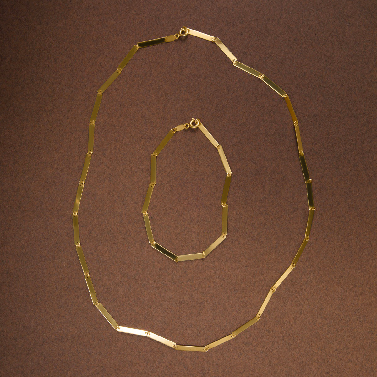 Elowen 9ct Yellow Gold Necklace