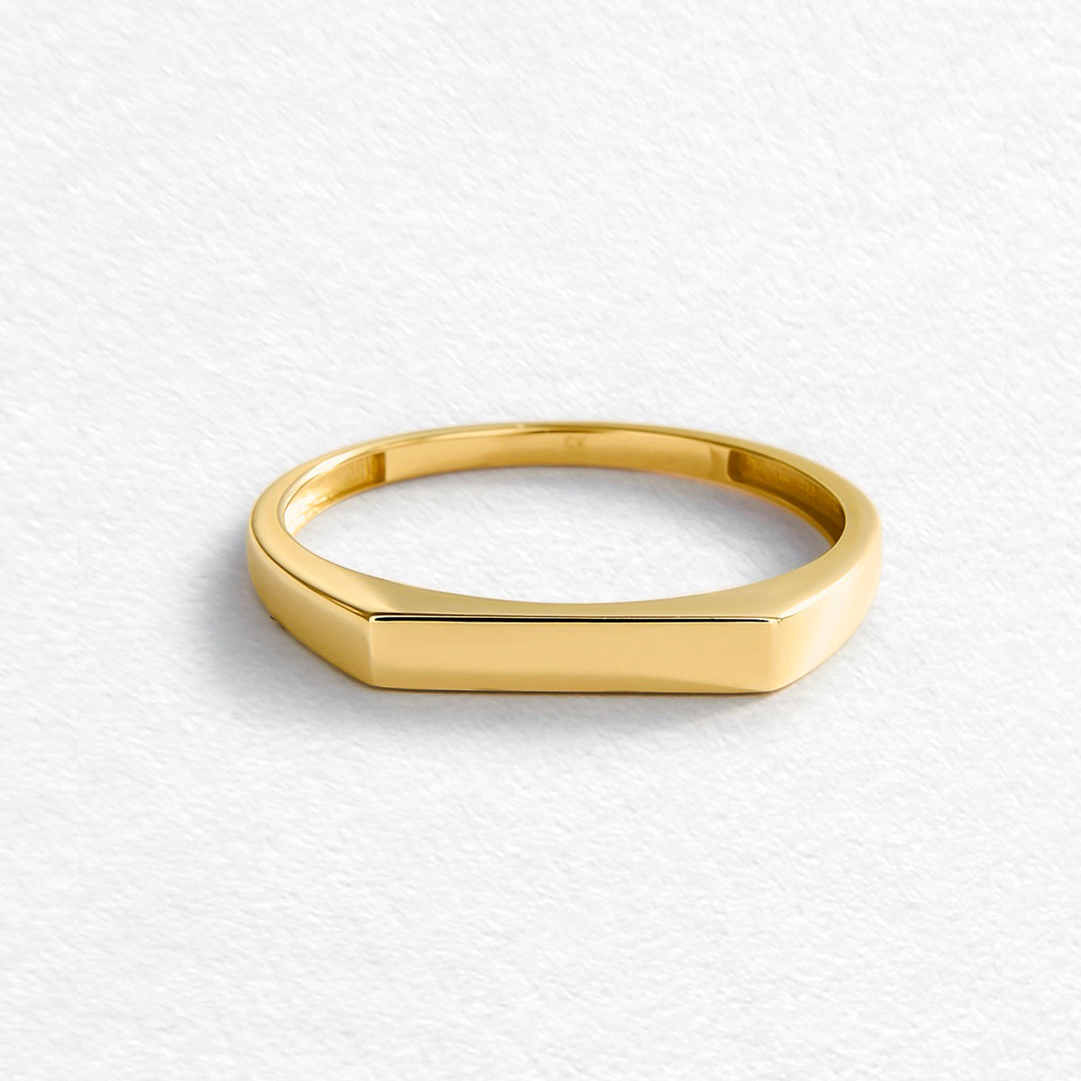 Willa 9ct Yellow Gold Fine Ring