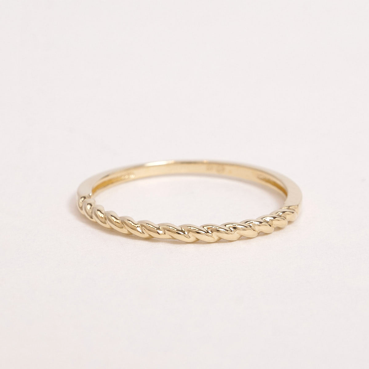 Lulee 9ct Yellow Gold Fine Ring