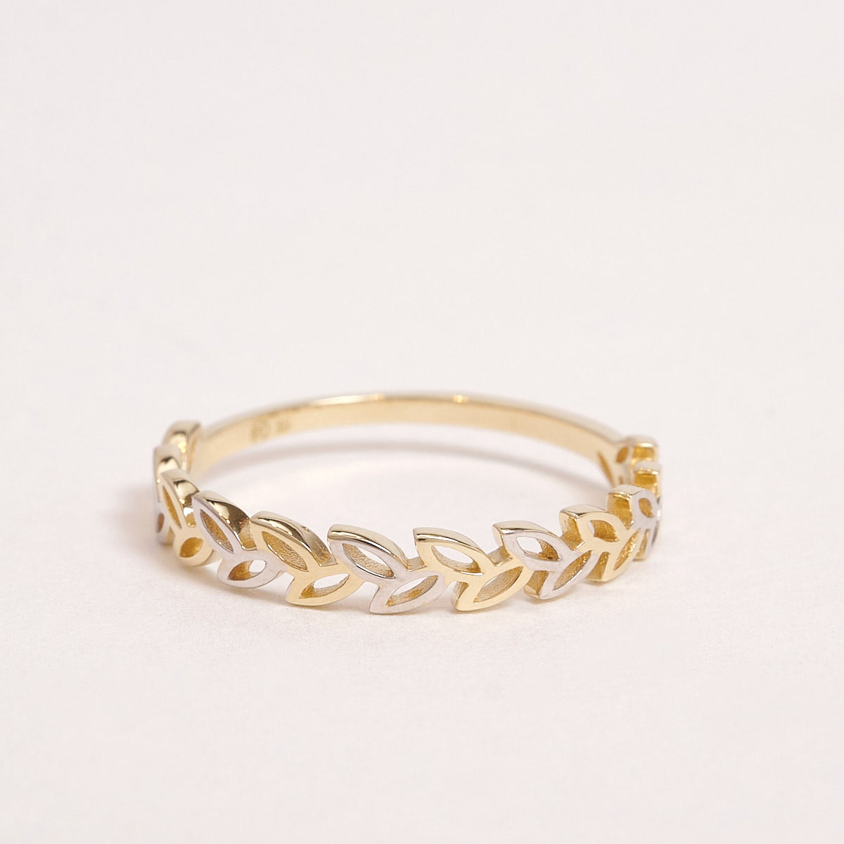 Nemy 9ct Yellow Gold Fine Ring