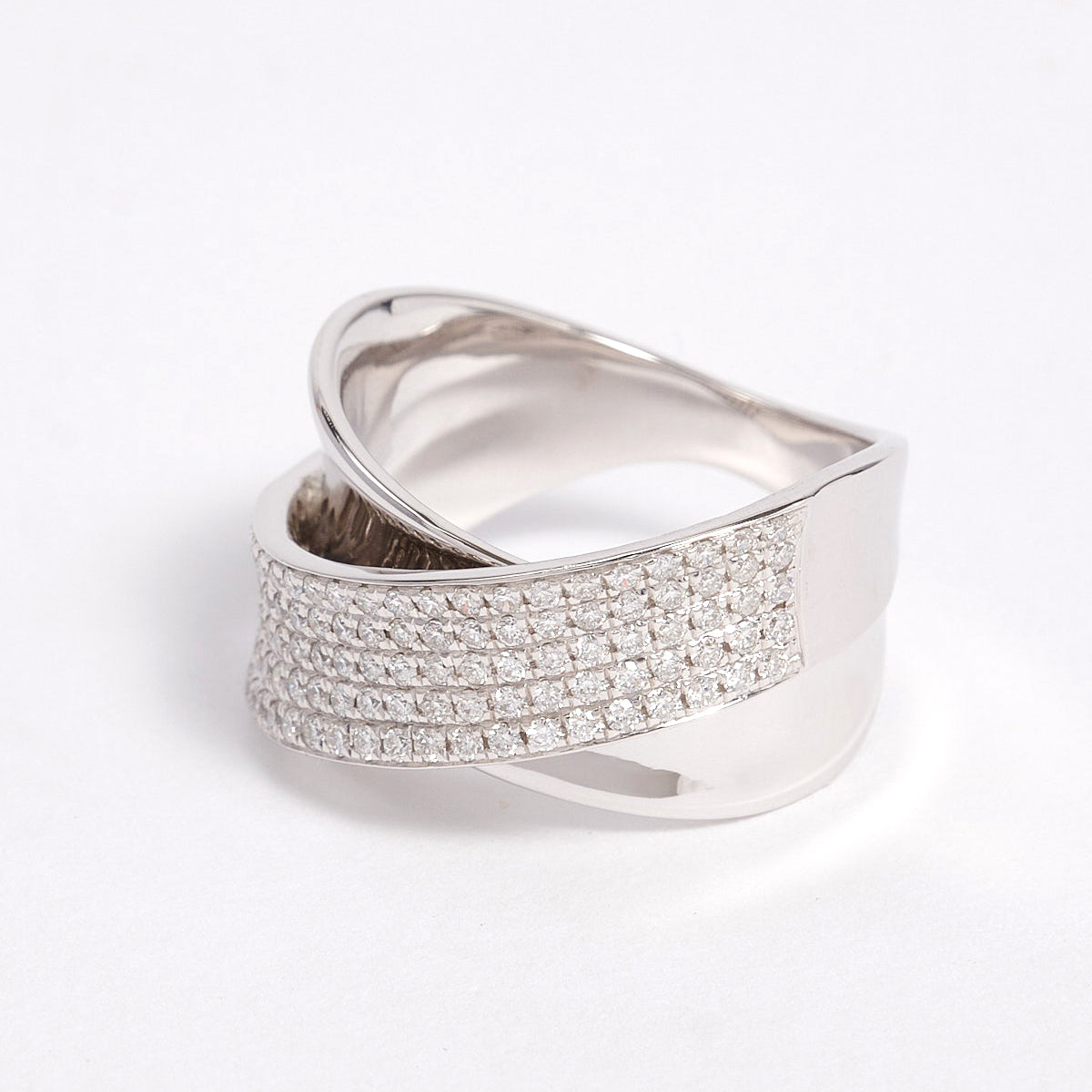 Chiara 9ct White Gold & Diamond Bespoke Ring