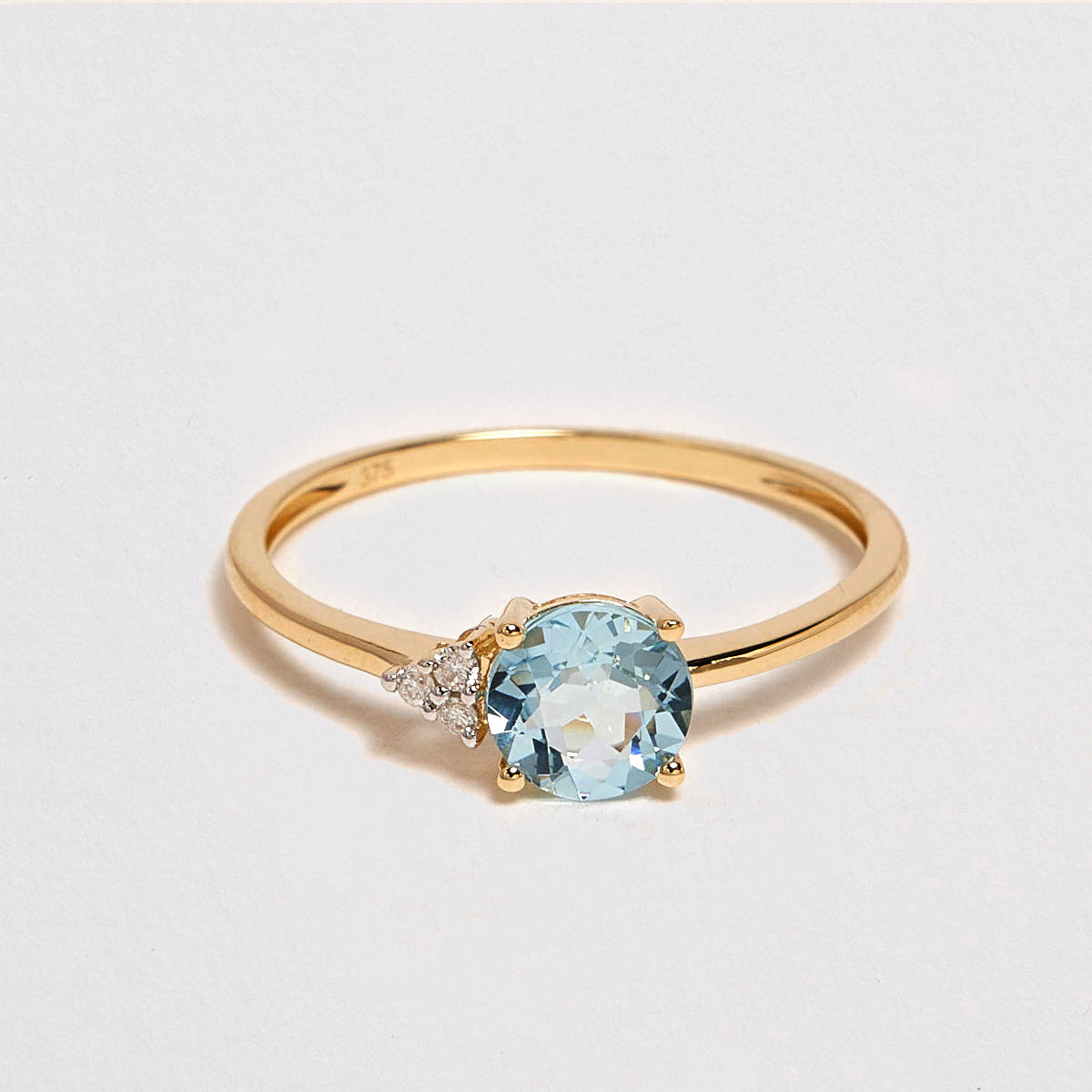 Fifer 9ct Yellow Gold Aquamarine & Diamond Ring