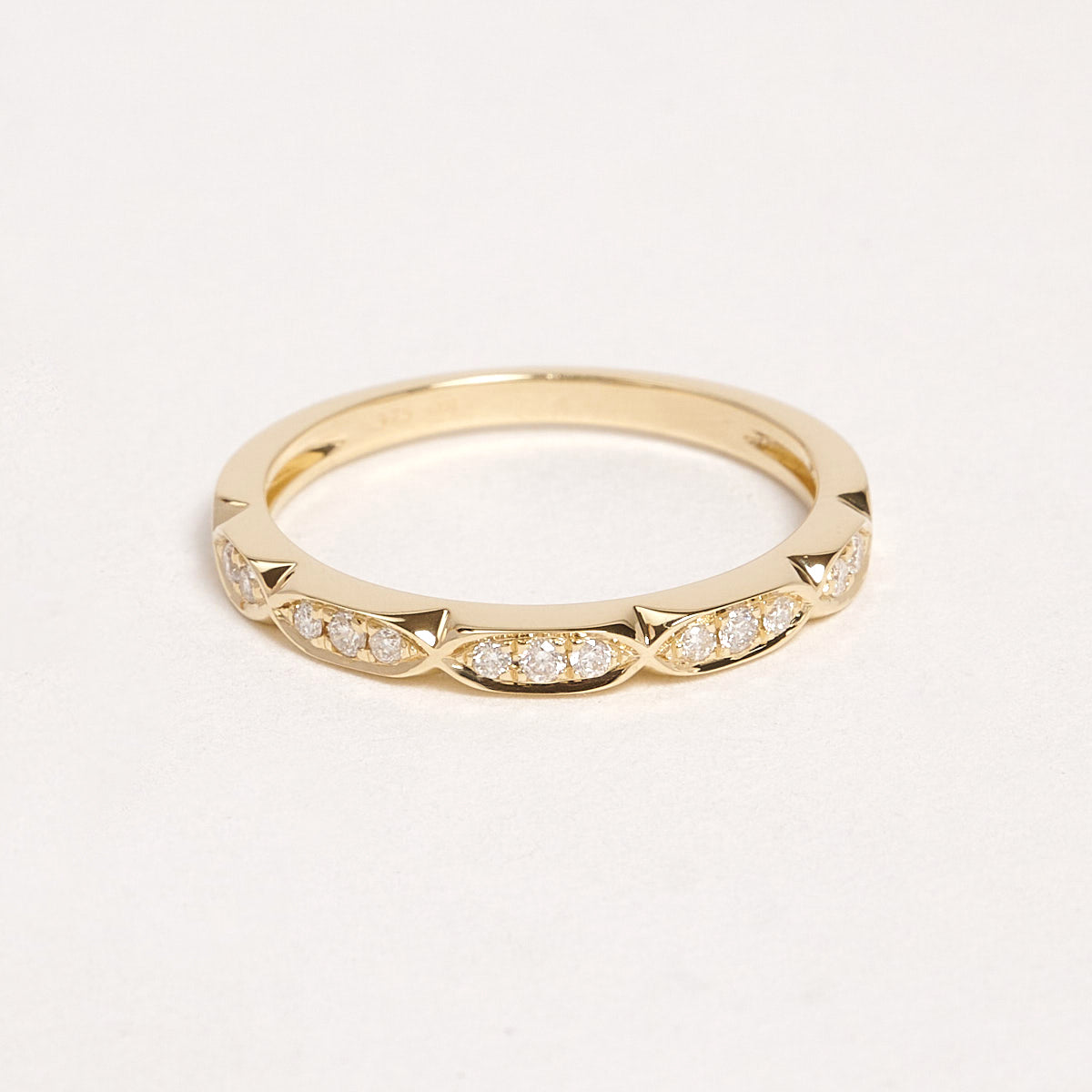 Keeva 9ct Yellow Gold Diamond Ring