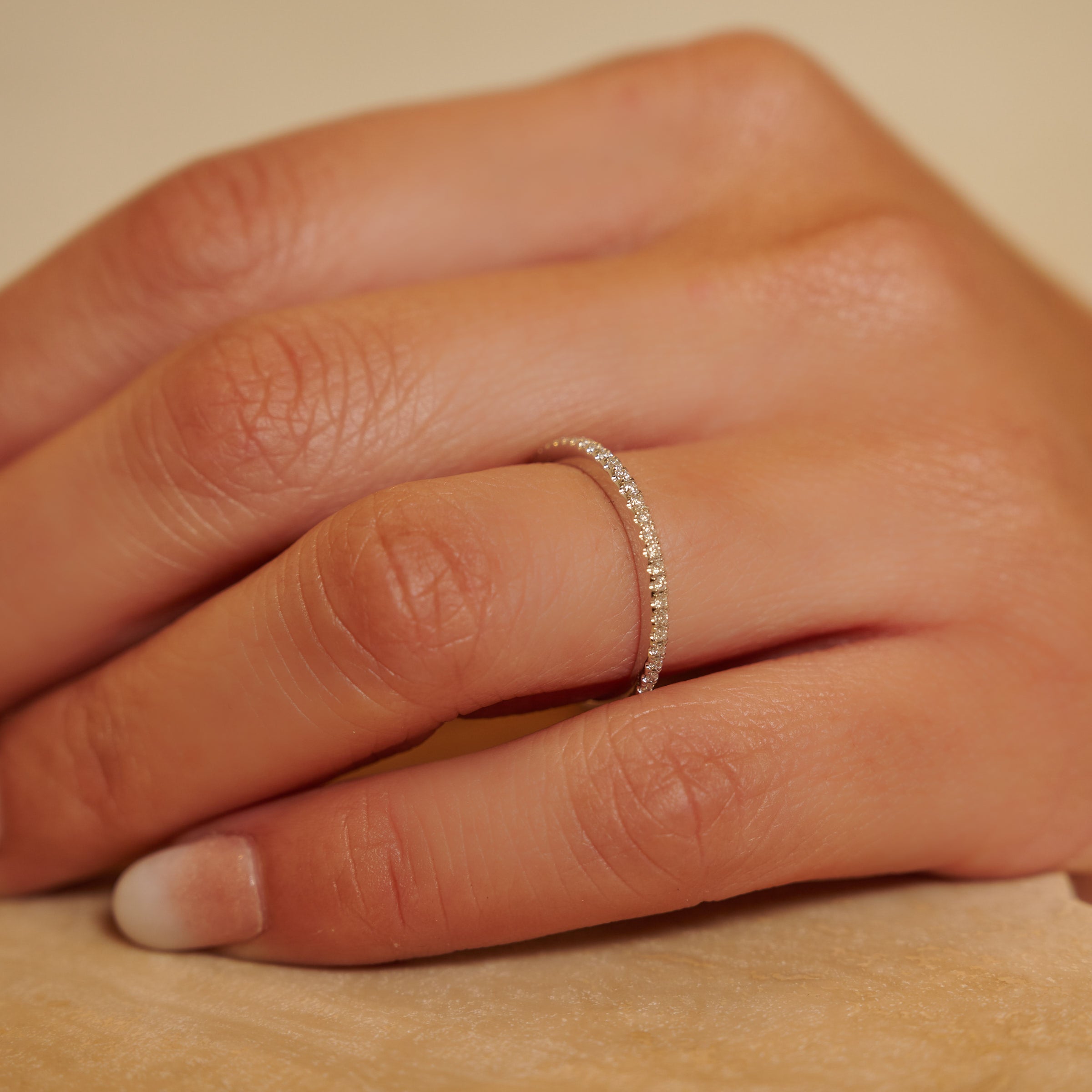 9ct white gold outlet half eternity ring